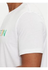 United Colors of Benetton - United Colors Of Benetton T-Shirt 3I1XU100A Biały Regular Fit. Kolor: biały. Materiał: bawełna #4