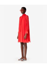 Kenzo - KENZO - Czerwona sukienka. Kolor: czerwony. Materiał: tiul, materiał. Długość rękawa: długi rękaw. Styl: wizytowy #2