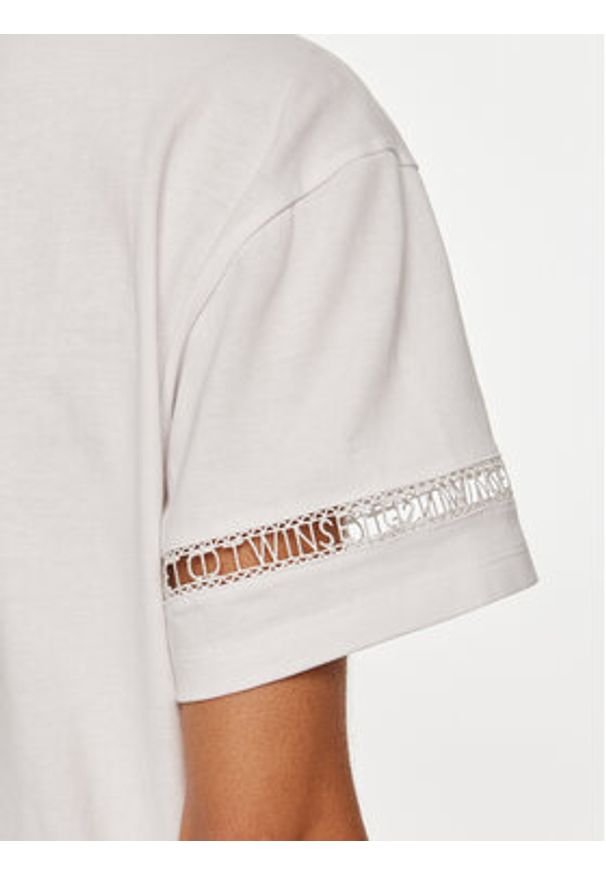 TwinSet - TWINSET T-Shirt 242TP2501 Biały Relaxed Fit. Kolor: biały. Materiał: bawełna