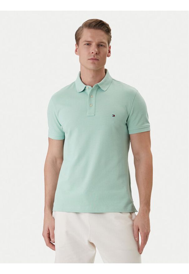 TOMMY HILFIGER - Tommy Hilfiger Polo 1985 MW0MW17771 Zielony Slim Fit. Typ kołnierza: polo. Kolor: zielony. Materiał: bawełna