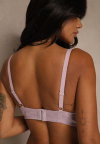 Renee - Fioletowy Biustonosz Ozdobiony Koronką i Kokardkami Sellene. Kolor: fioletowy. Materiał: koronka. Wzór: koronka, aplikacja #6