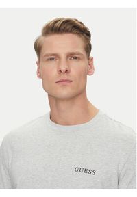 Guess T-Shirt U4BM03 KCAM1 Szary Regular Fit. Kolor: szary. Materiał: bawełna