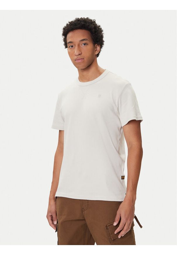 G-Star RAW - G-Star Raw T-Shirt Nifous D24449-D976 Écru Regular Fit. Materiał: bawełna
