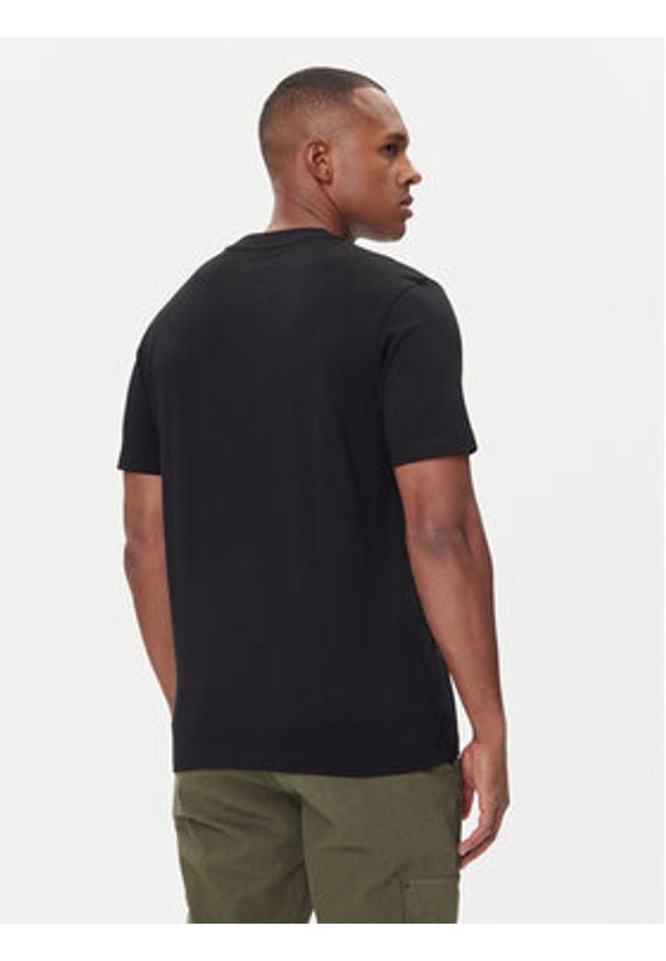 Hugo - HUGO T-Shirt Delastio 50546867 Czarny Regular Fit. Kolor: czarny. Materiał: bawełna