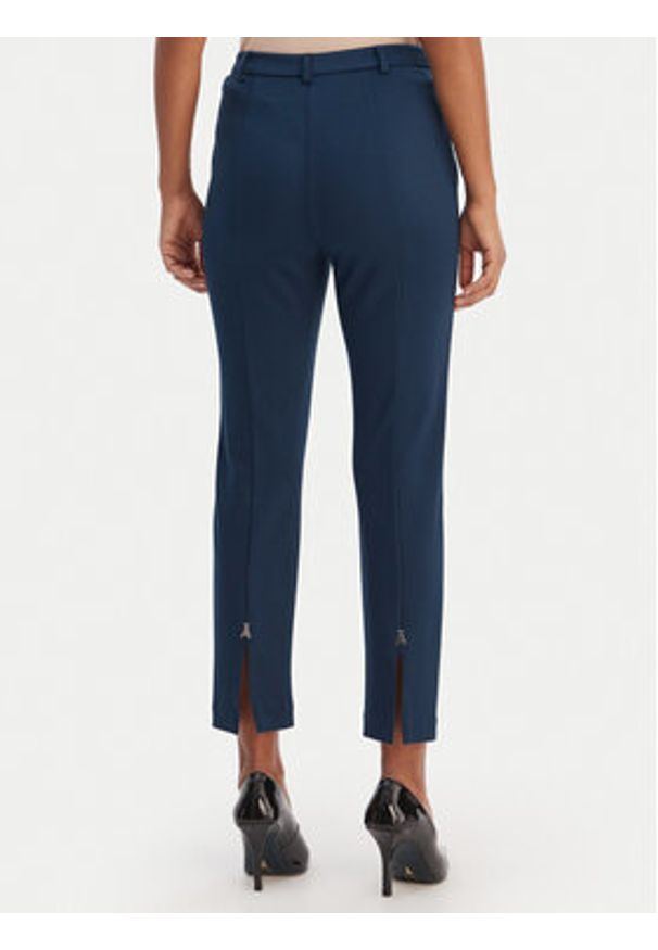Patrizia Pepe Spodnie materiałowe 8P082/ A715 Niebieski Slim Fit. Kolor: niebieski. Materiał: wiskoza