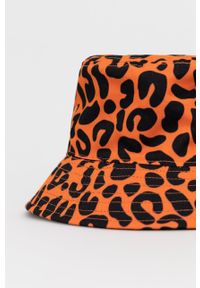 adidas Originals kapelusz x Rich Mnisi HD7058 kolor pomarańczowy. Kolor: pomarańczowy. Materiał: materiał #2