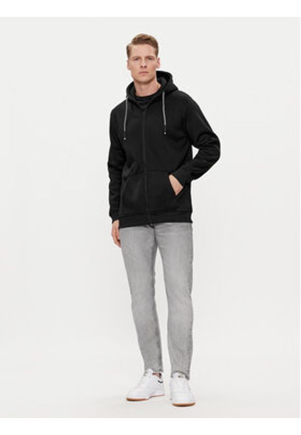 Brave Soul Bluza MSS-628SPECTRUMF Czarny Straight Fit. Kolor: czarny. Materiał: syntetyk