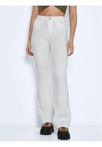 Noisy may - Noisy May Jeansy Sallie 27019305 Biały Slim Fit. Kolor: biały #1