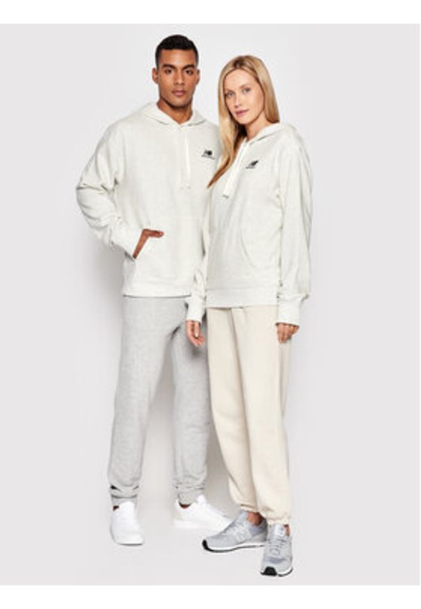 New Balance Bluza Unisex UT21500 Szary Relaxed Fit. Kolor: szary. Materiał: bawełna