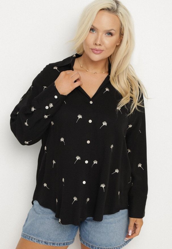 Born2be - Czarna Koszula z Wiskozą w Drobne Hafty Navellea. Okazja: na co dzień. Kolekcja: plus size. Kolor: czarny. Materiał: wiskoza. Długość rękawa: długi rękaw. Długość: długie. Wzór: haft. Styl: klasyczny, elegancki, casual