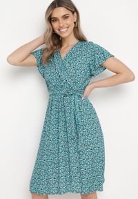 Born2be - Niebieska Sukienka z Wiskozy z Kopertowym Dekoltem i Gumką w Talii Moanalise. Kolor: niebieski. Materiał: wiskoza. Sezon: lato. Typ sukienki: kopertowe #2