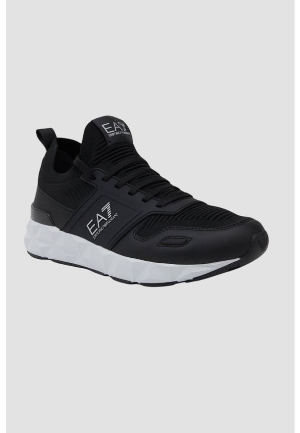 EA7 Emporio Armani - EA7 Czarne sneakersy z białą podeszwą, Rozmiar 44. Kolor: czarny