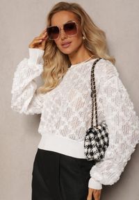 Renee - Biała Bluzka Sweter z Ażurowej Tkaniny Ovganna. Kolor: biały. Materiał: tkanina. Wzór: ażurowy