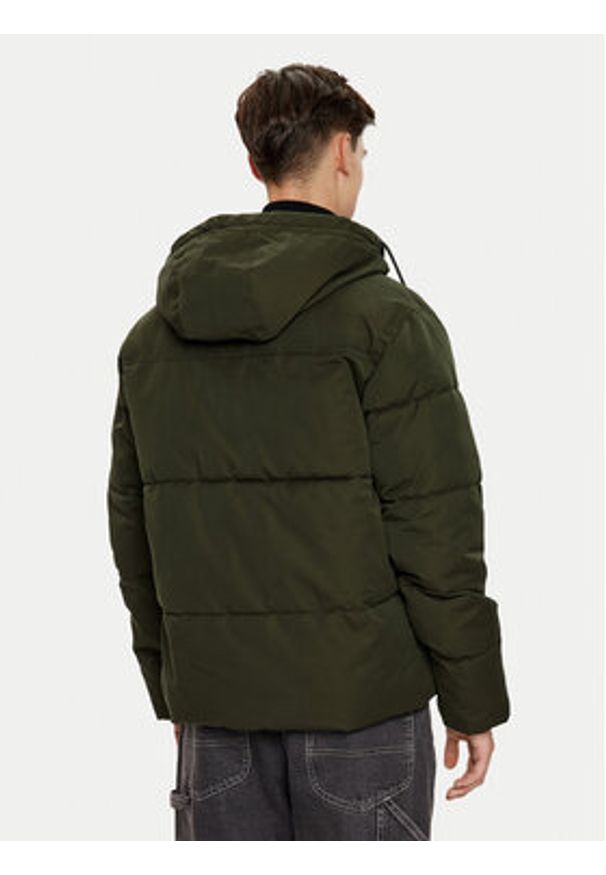 Jack & Jones - Jack&Jones Kurtka zimowa Carl 12256901 Zielony Straight Fit. Kolor: zielony. Materiał: syntetyk. Sezon: zima