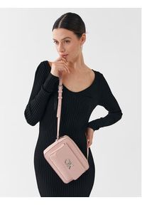 Calvin Klein Torebka Re-Lock Camera Bag With Flap K60K609114 Różowy. Kolor: różowy. Materiał: skórzane