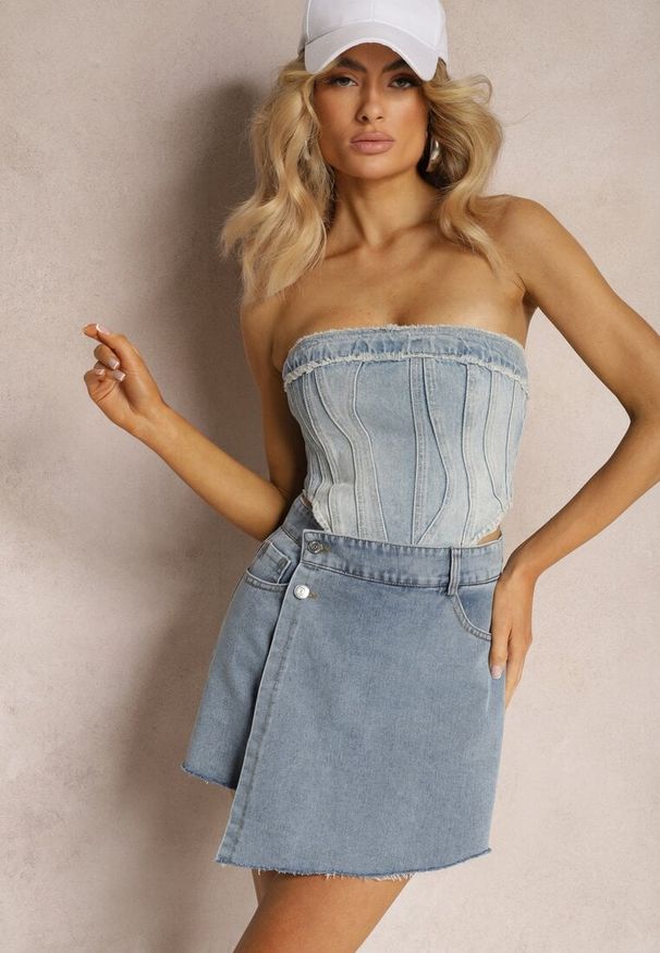 Renee - Ciemnoniebieskie Spódnico-Spodenki Jeansowe z Asymetryczną Zakładką Szorty Moongela. Okazja: na co dzień. Stan: podwyższony. Kolor: niebieski. Materiał: jeans. Styl: casual