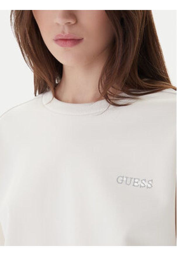 Guess Bluza V6RQ96 KCX22 Biały Regular Fit. Kolor: biały. Materiał: syntetyk
