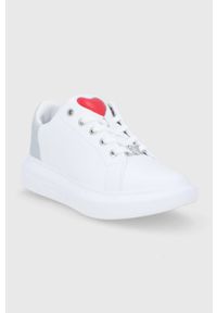 Love Moschino Buty kolor biały na platformie. Nosek buta: okrągły. Zapięcie: sznurówki. Kolor: biały. Materiał: guma. Obcas: na platformie #5