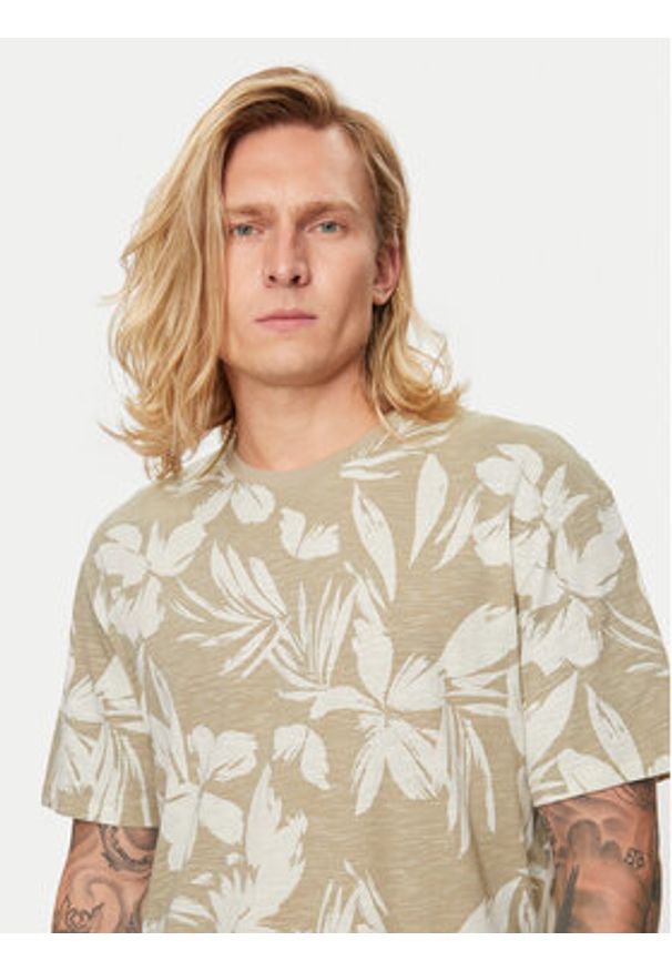 Jack & Jones - Jack&Jones T-Shirt Jjejeff 12249329 Beżowy Relaxed Fit. Kolor: beżowy. Materiał: bawełna