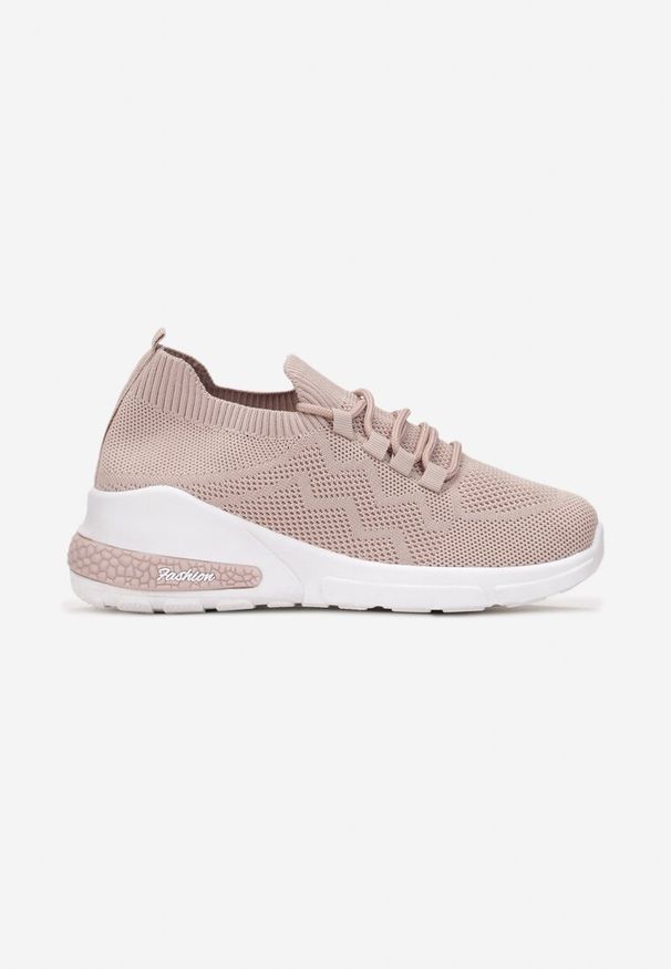 Born2be - Beżowe Buty Sportowe Amathousa. Zapięcie: bez zapięcia. Kolor: beżowy. Materiał: materiał. Szerokość cholewki: normalna. Wzór: aplikacja