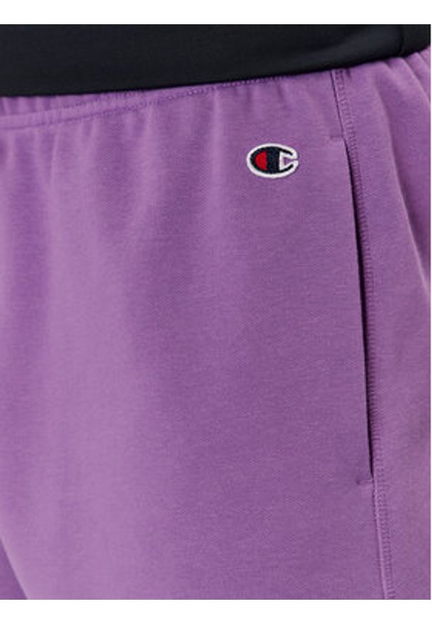Champion Szorty sportowe 219850 Fioletowy Comfort Fit. Kolor: fioletowy. Materiał: syntetyk, bawełna. Styl: sportowy