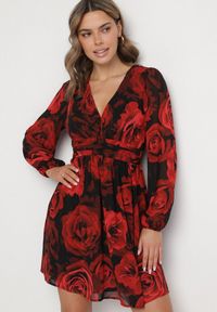 Born2be - Czarno-Czerwona Rozkloszowana Sukienka w Róże z Bufiastymi Rękawami i Marszczeniem w Talii Senarielle. Okazja: na co dzień, na imprezę. Kolor: czarny. Materiał: skóra. Sezon: wiosna. Styl: casual, elegancki #1