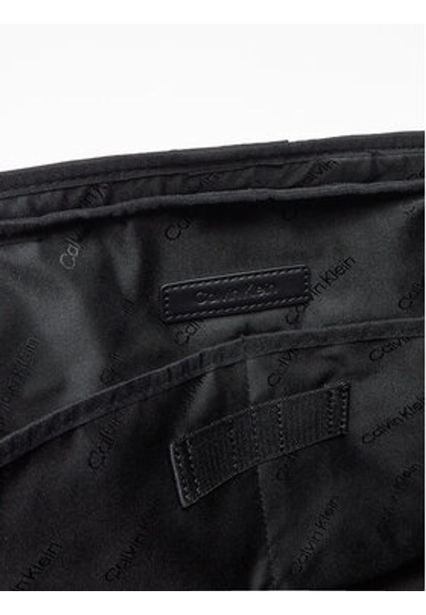 Calvin Klein Torba Business Tech Weekender K50K512930 Czarny. Kolor: czarny. Materiał: materiał