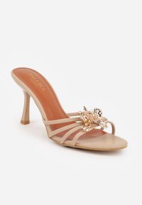 Born2be - Ciemnobeżowe Eleganckie Klapki na Szpilce z Metaliczną Kwiatową Aplikacją 3D Adrebelle. Okazja: na komunię, na wesele, na ślub cywilny. Kolor: beżowy. Materiał: satyna. Wzór: aplikacja, kwiaty. Obcas: na szpilce. Styl: elegancki #3