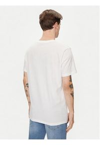 GAP - Gap T-Shirt 753771-00 Biały Regular Fit. Kolor: biały. Materiał: bawełna, syntetyk #5