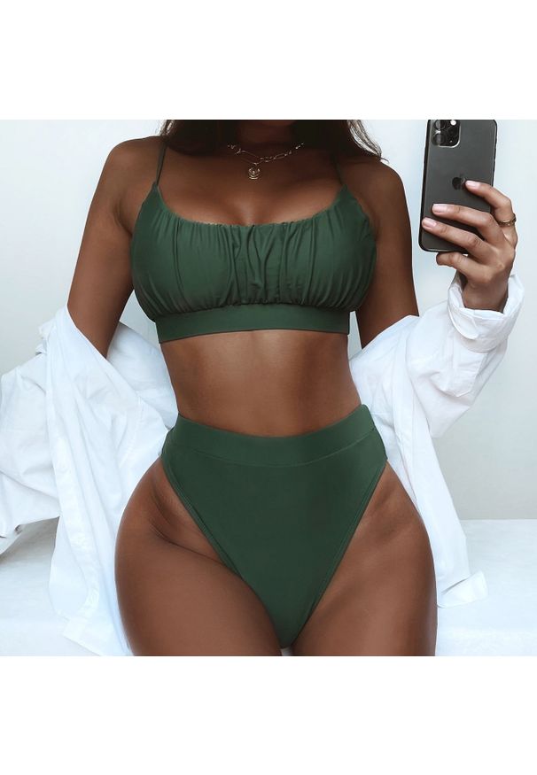 Intica - Strój kąpielowy zabudowany z marszczonym topem na plażę i basen Xochitl. Kolor: czarny. Materiał: materiał, tkanina