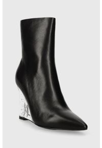 Karl Lagerfeld botki skórzane ICE WEDGE damskie kolor czarny na koturnie KL34650. Kolor: czarny. Materiał: skóra. Obcas: na koturnie #2