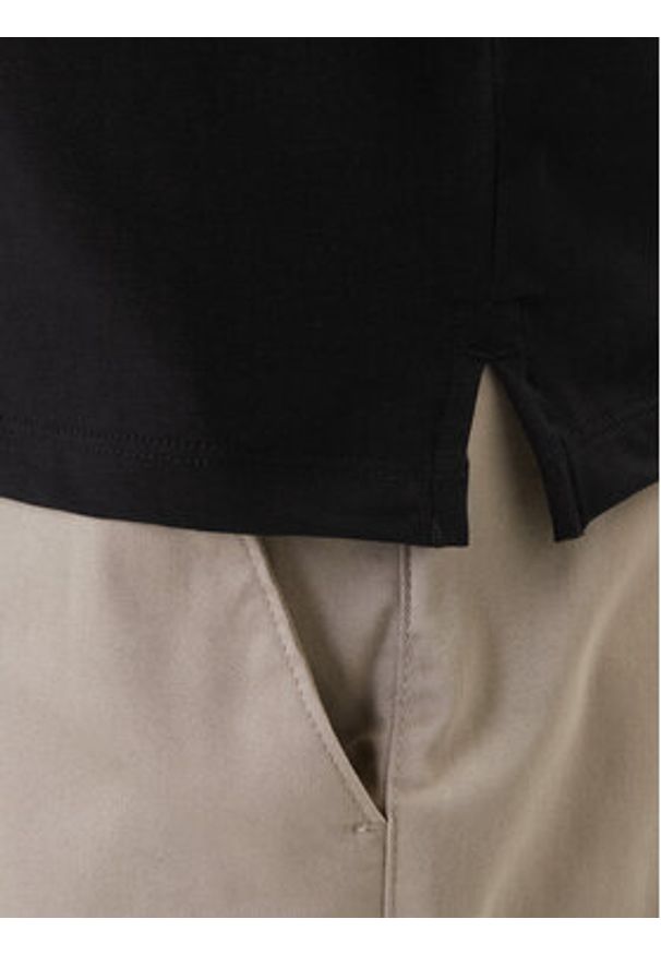 Calvin Klein Polo LV04LF200G Czarny Slim Fit. Typ kołnierza: polo. Kolor: czarny. Materiał: bawełna