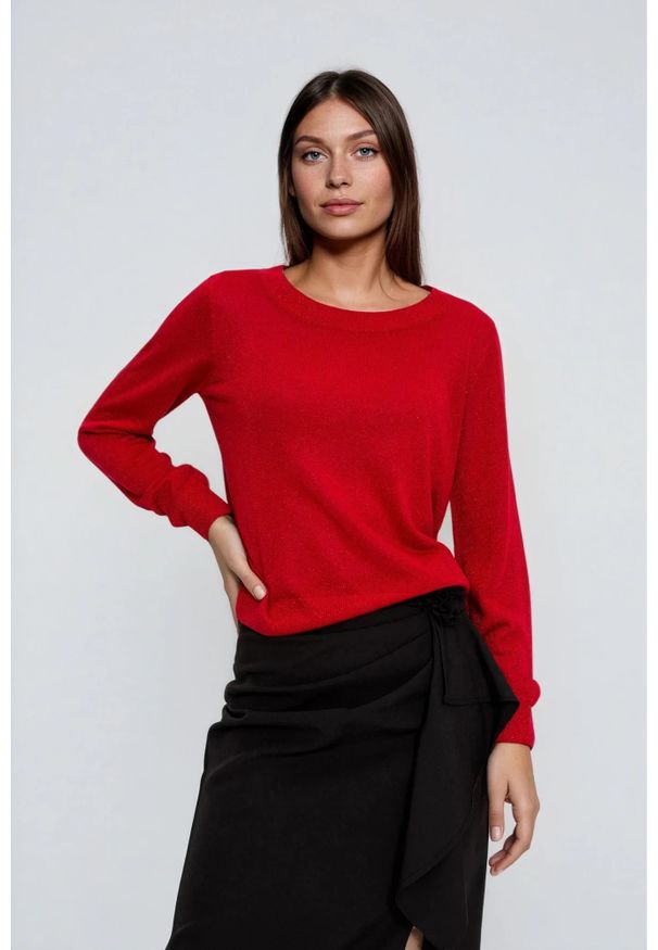 MOODO - Sweter z wiskozy czerwony. Kolor: czerwony. Materiał: wiskoza
