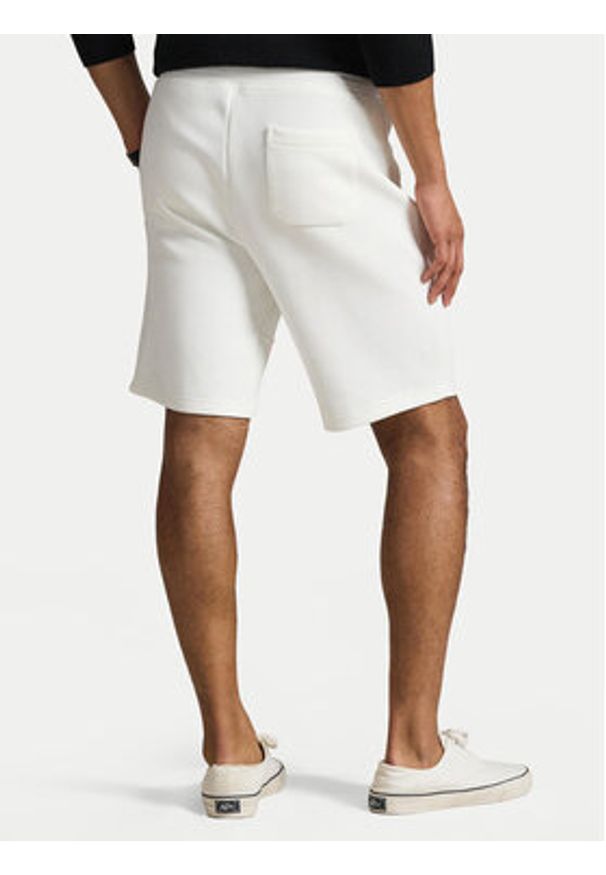 Polo Ralph Lauren Szorty sportowe 710881520042 Biały Regular Fit. Kolor: biały. Materiał: bawełna, syntetyk. Styl: sportowy