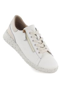 Skórzane półbuty damskie na podwyższeniu beżowe Jezzi 138. Kolor: beżowy. Materiał: skóra. Szerokość cholewki: normalna #1