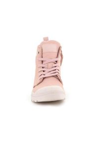 Buty do chodzenia damskie Palladium Pampa HI Zip SL. Wysokość cholewki: za kostkę. Zapięcie: sznurówki. Kolor: różowy. Materiał: materiał, syntetyk, guma. Szerokość cholewki: normalna. Sport: turystyka piesza