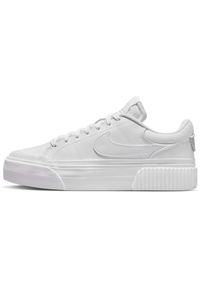 Buty do chodzenia damskie Nike DM7590101. Zapięcie: sznurówki. Kolor: pomarańczowy, brązowy, biały, wielokolorowy. Materiał: wełna, materiał. Szerokość cholewki: normalna. Sport: turystyka piesza
