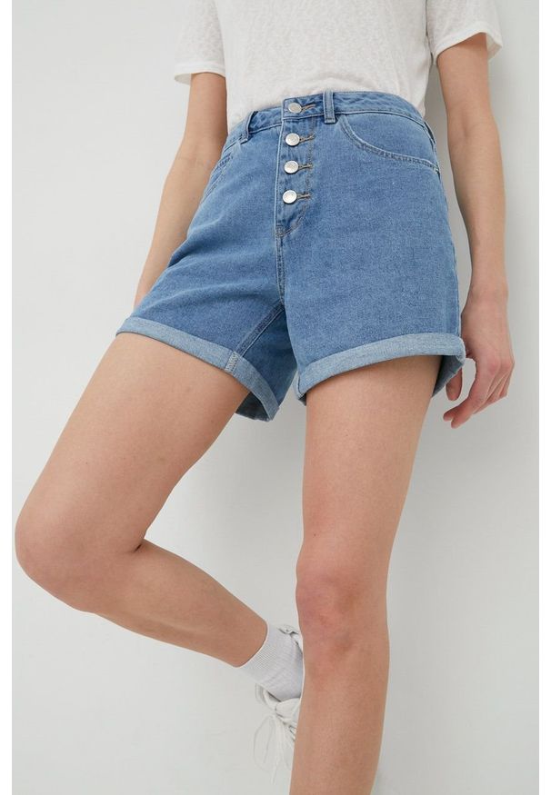 Vero Moda szorty jeansowe damskie gładkie high waist. Stan: podwyższony. Kolor: niebieski. Materiał: jeans. Wzór: gładki