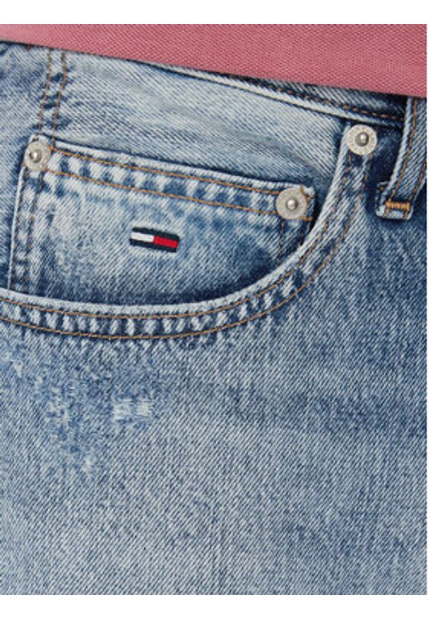 Tommy Jeans Szorty jeansowe Otis DM0DM23065 Niebieski jasny Regular Fit. Kolor: niebieski. Materiał: bawełna