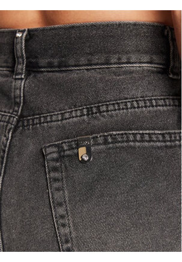 Liu Jo Szorty jeansowe UF2074 D4623 Szary Relaxed Fit. Kolor: szary. Materiał: jeans, bawełna