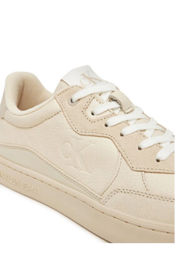 Calvin Klein Jeans Sneakersy Classic Cupsole Mg Wmm YM0YM01153 Beżowy. Kolor: beżowy. Materiał: skóra