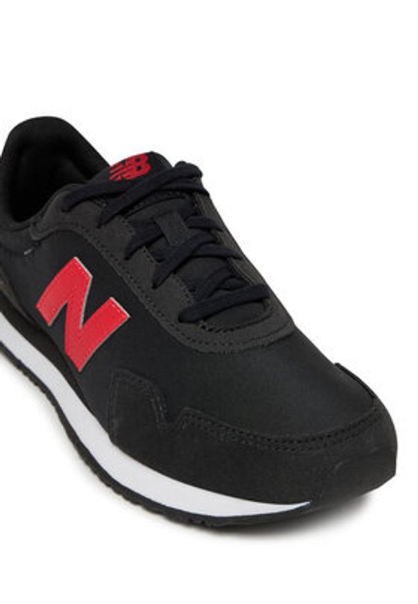 New Balance Sneakersy GC323AB Czarny. Kolor: czarny. Materiał: materiał