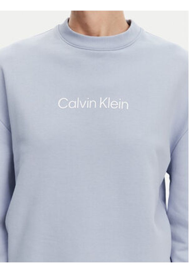 Calvin Klein Bluza Hero Logo K20K205450 Błękitny Regular Fit. Kolor: niebieski. Materiał: bawełna