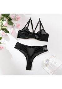 Intica - Komplet bielizny z koronką na specjalne okazje Sylvia. Kolor: czarny. Materiał: koronka. Wzór: koronka #1
