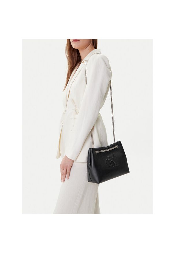 Torebka Calvin Klein Jeans. Kolor: czarny
