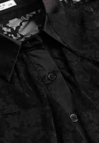 Born2be - Czarna Koszula Koronkowa z Wiskozy z Bawełną Ozdobiona Falbanami Hermerine. Kolor: czarny. Materiał: wiskoza, bawełna, koronka. Wzór: aplikacja. Styl: elegancki, klasyczny #7