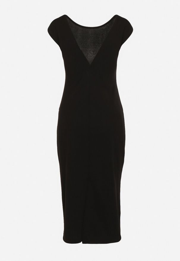 Born2be - Czarna Taliowana Sukienka Bez Rękawów z Ozdobnym Marszczeniem Lunala. Okazja: na co dzień. Kolor: czarny. Materiał: skóra. Długość rękawa: bez rękawów. Styl: casual