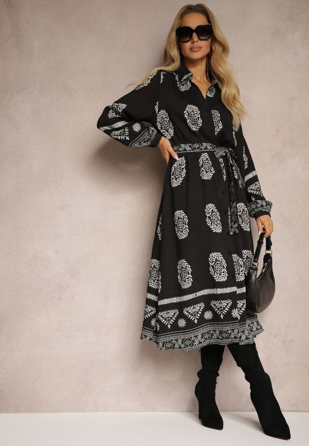 Renee - Czarna Sukienka Koszulowa Wiązana w Pasie w Stylu Boho Rorisha. Kolor: czarny. Materiał: tkanina. Typ sukienki: koszulowe. Styl: boho