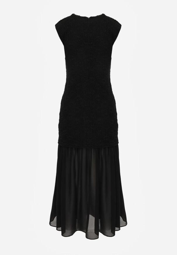 Born2be - Czarna Sukienka Ażurowa z Usztywnioną Linią Ramion i Przezroczystym Dołem Semiriel. Kolor: czarny. Materiał: zamsz. Wzór: ażurowy. Styl: elegancki, klasyczny