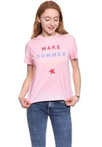 Wrangler - WRANGLER T SHIRT DAMSKI SUMMER TEE ROSE SHADOW W7366EVS8 112130998. Wzór: napisy